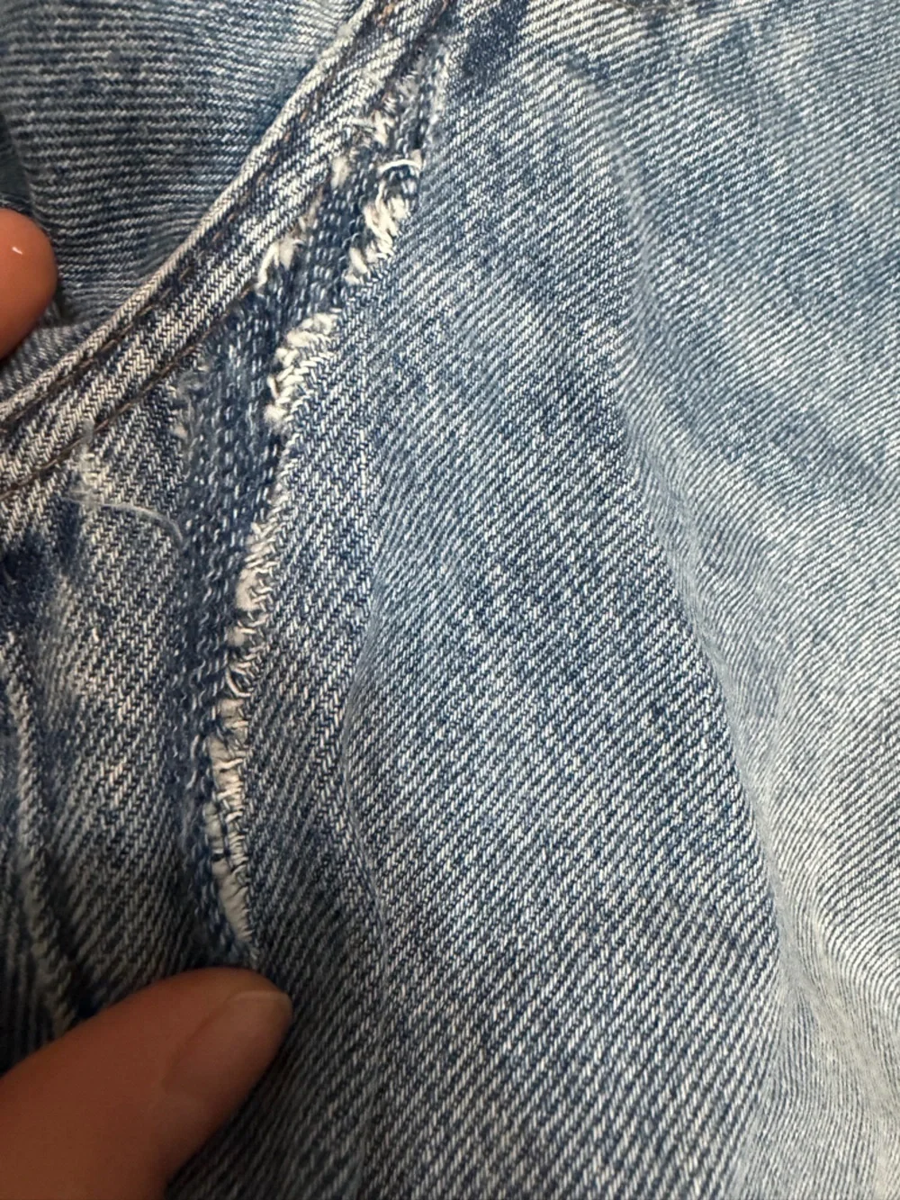 J crew Classic jean in light wash 34x30